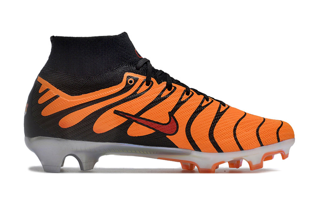 NIKE MERCURIAL SUPERFLY 15 X AIR MAX PLUS ELITE FG