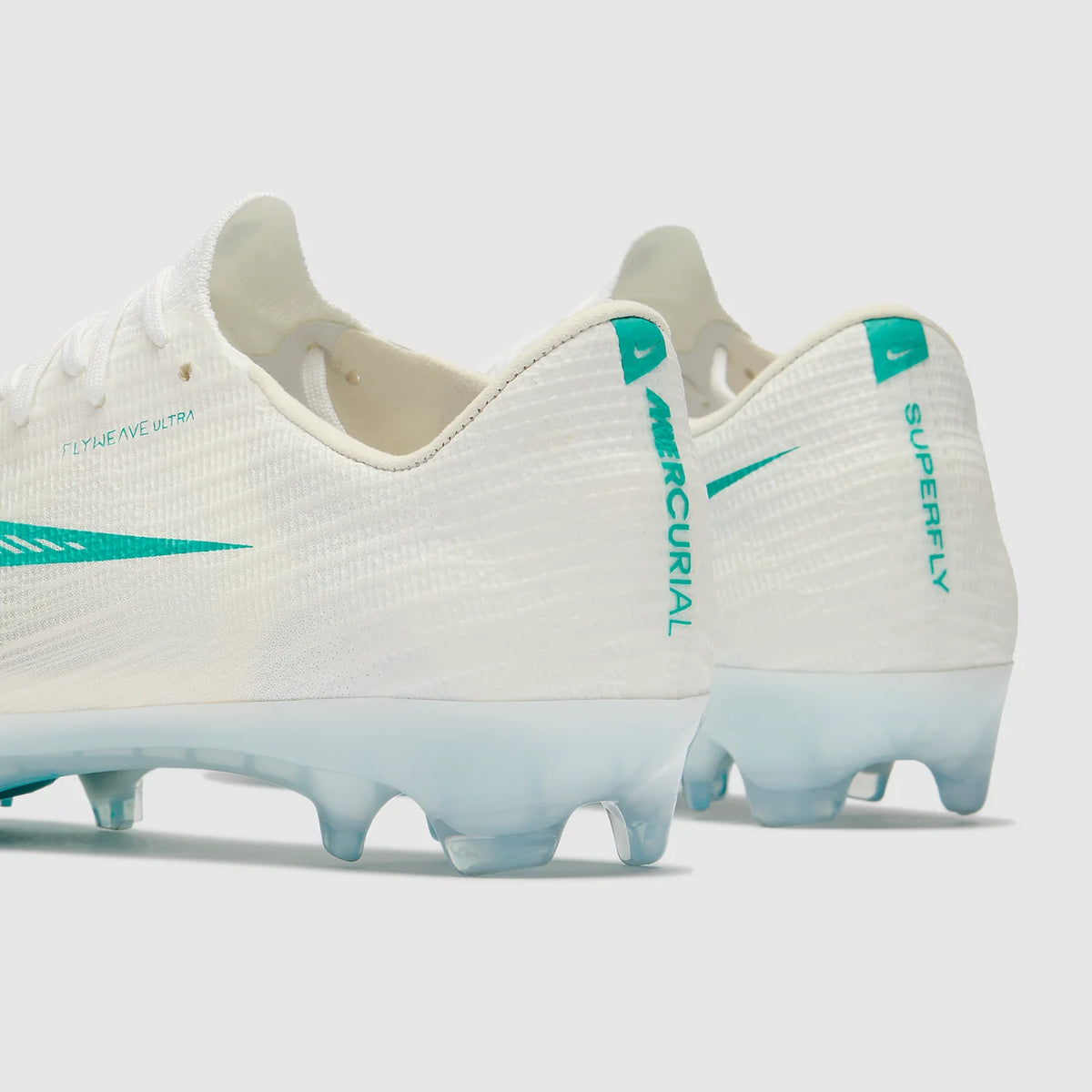 NIKE AIR ZOOM MERCURIAL VAPOR FLYKNIT ELITE FG