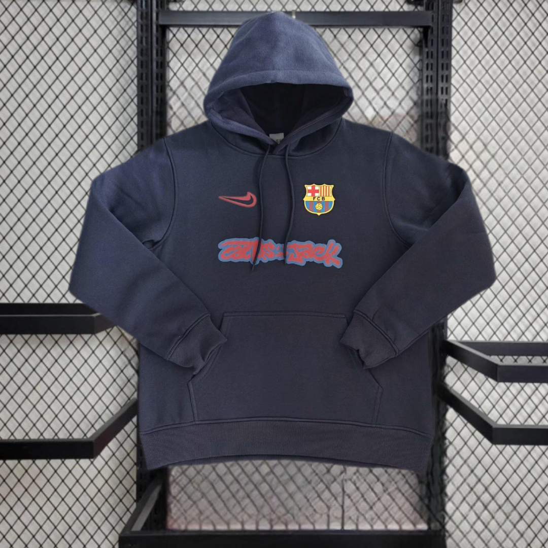 קפוצ׳ון כחול ברצלונה טראוויס סקוט