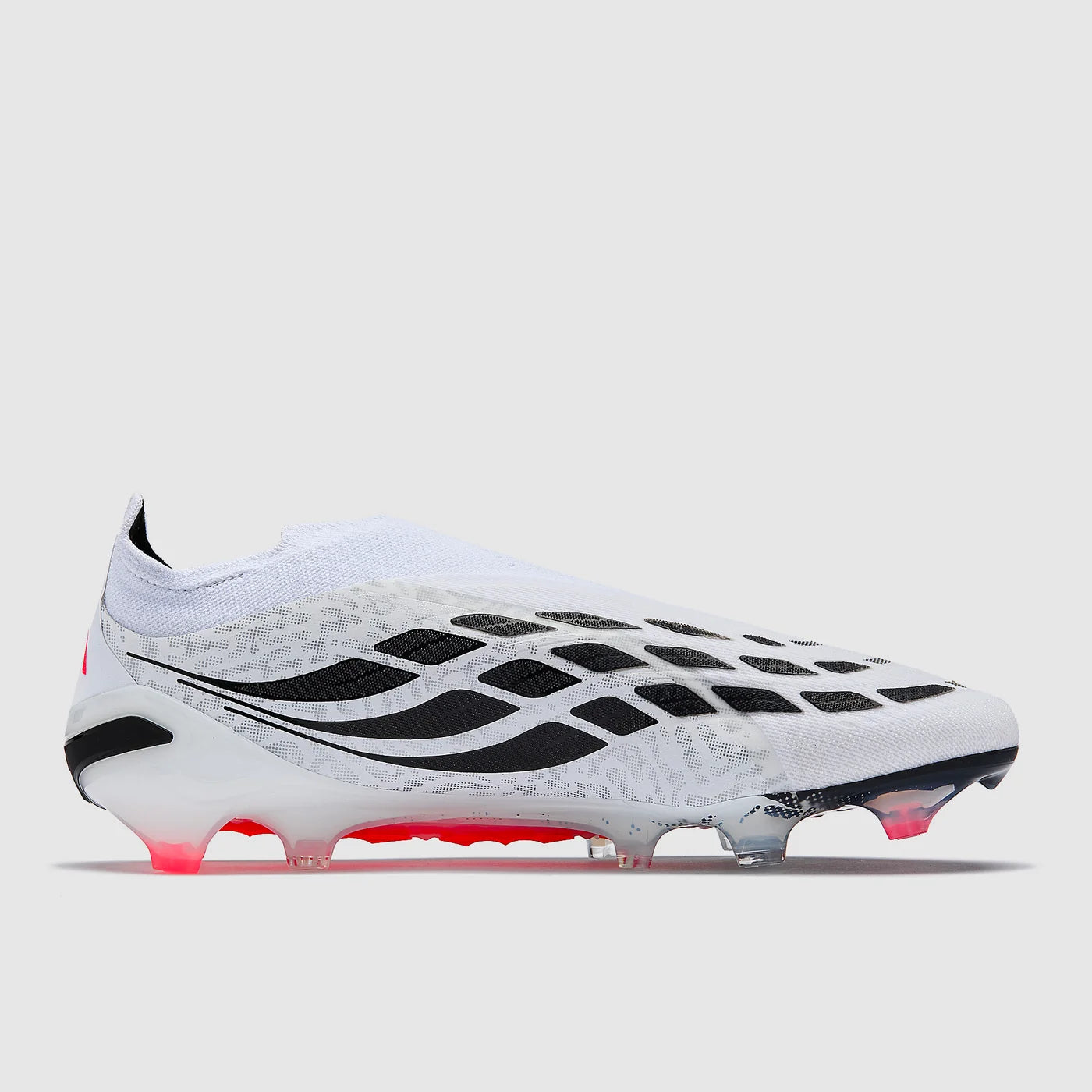 ADIDAS PREDATOR ELITE LACELESS FG WC26