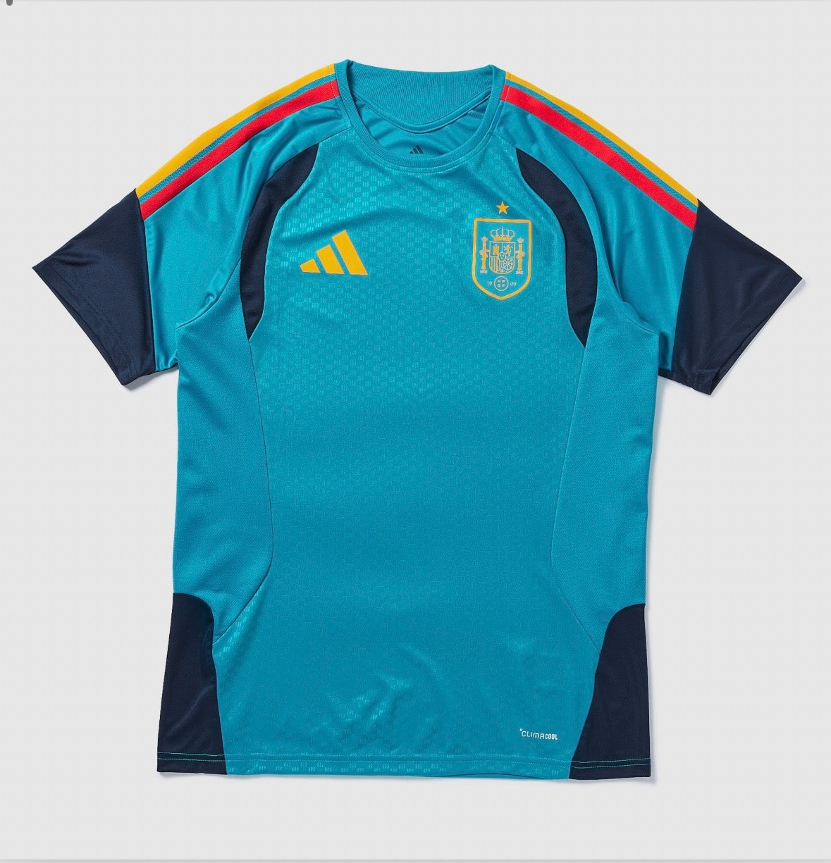 חולצת אימון נבחרת ספרד מונדיאל 2026