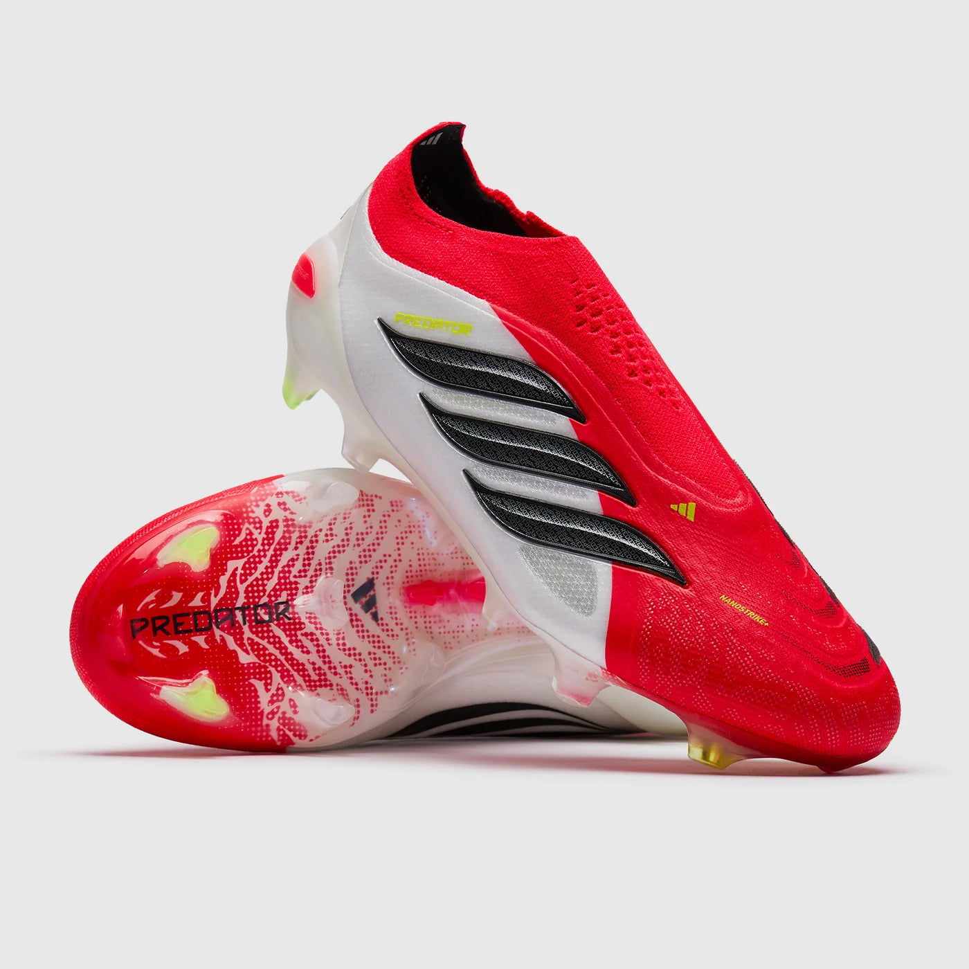ADIDAS PREDATOR ELITE LACELESS FG WC26